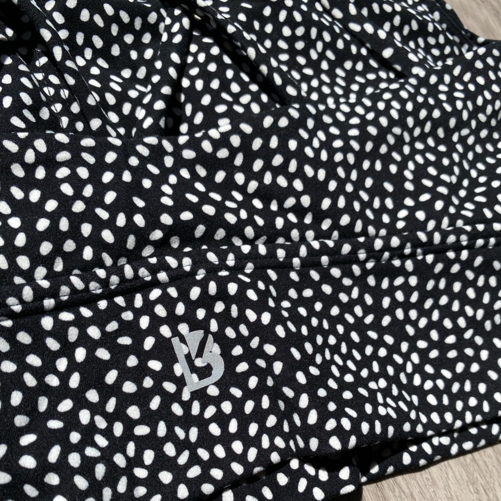 BuffBunny Revolution Sports Bra Onyx Black Bossy Print Medium - Picture 7 of 12